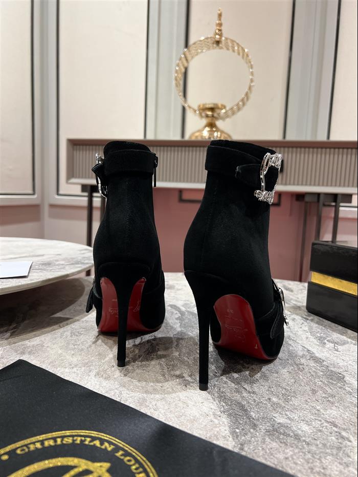 20251128173147936 390